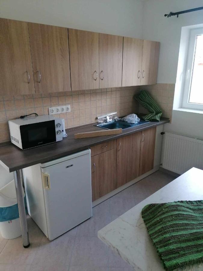 Aba-Boebe Vendeghaz Apartment Zalaszentivan Ngoại thất bức ảnh