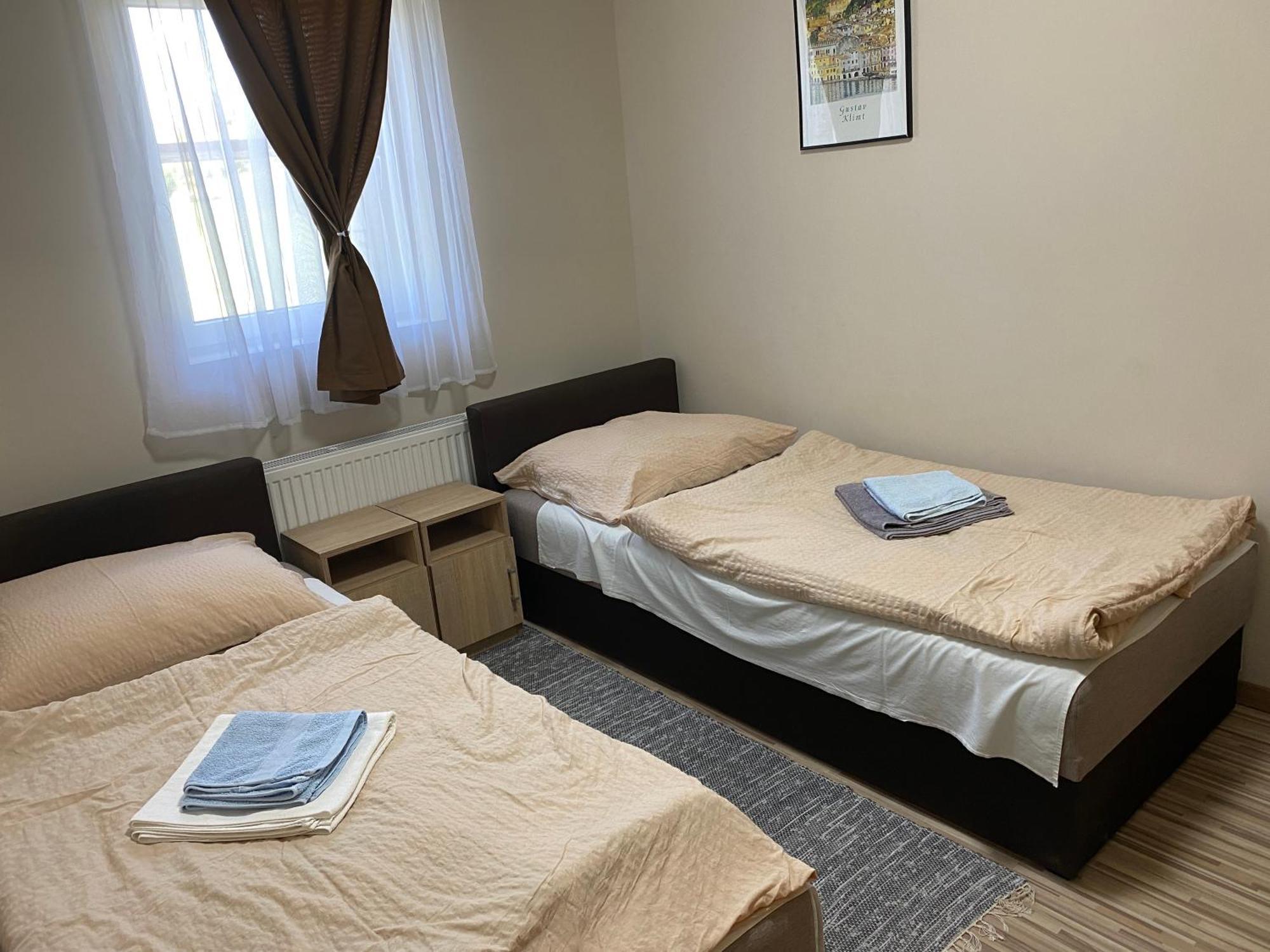 Aba-Boebe Vendeghaz Apartment Zalaszentivan Ngoại thất bức ảnh